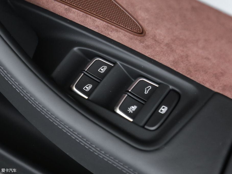 2017WA8 45 TFSI quattro IȾӢ