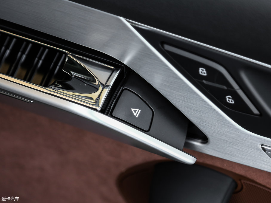 2017?yun)WA8 45 TFSI quattro I(lng)ȾӢ