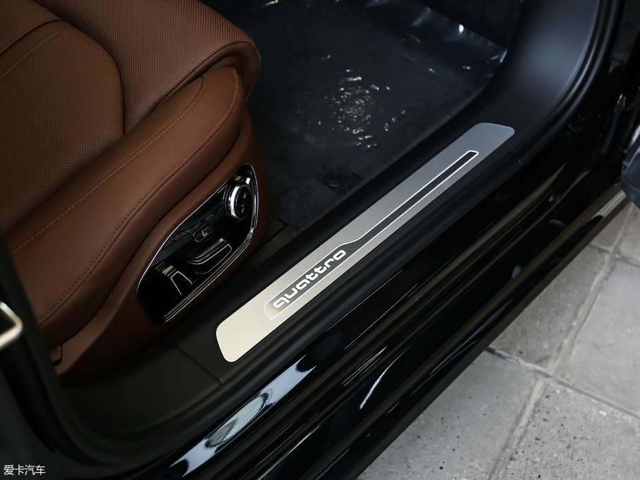 2017WA8 45 TFSI quattro IȾӢ