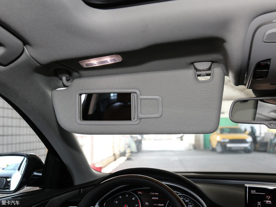 2017?yun)WA8 45 TFSI quattro I(lng)ȾӢ