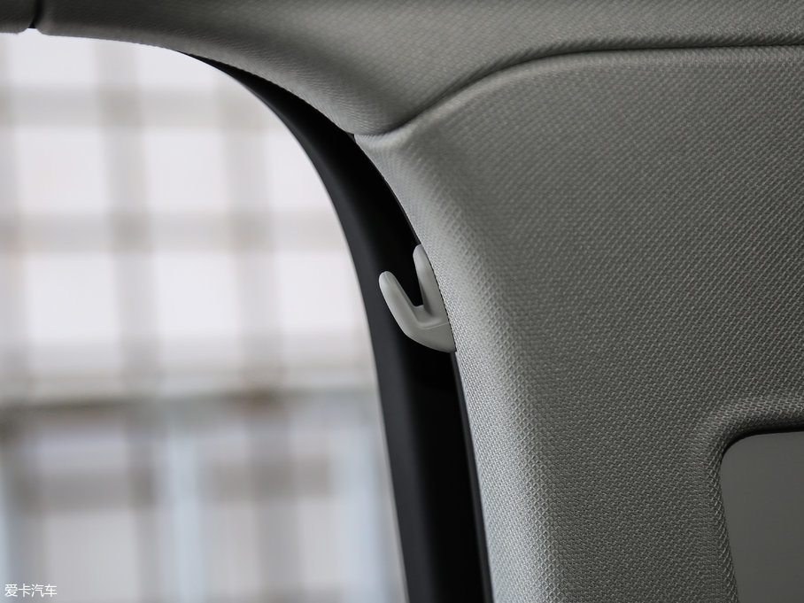 2017WA8 45 TFSI quattro I(lng)ȾӢ