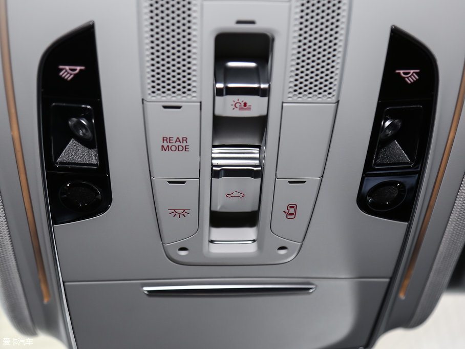 2017WA8 45 TFSI quattro IȾӢ