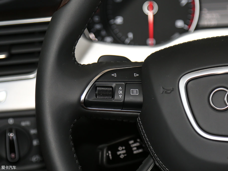 2017WA8 45 TFSI quattro IȾӢ