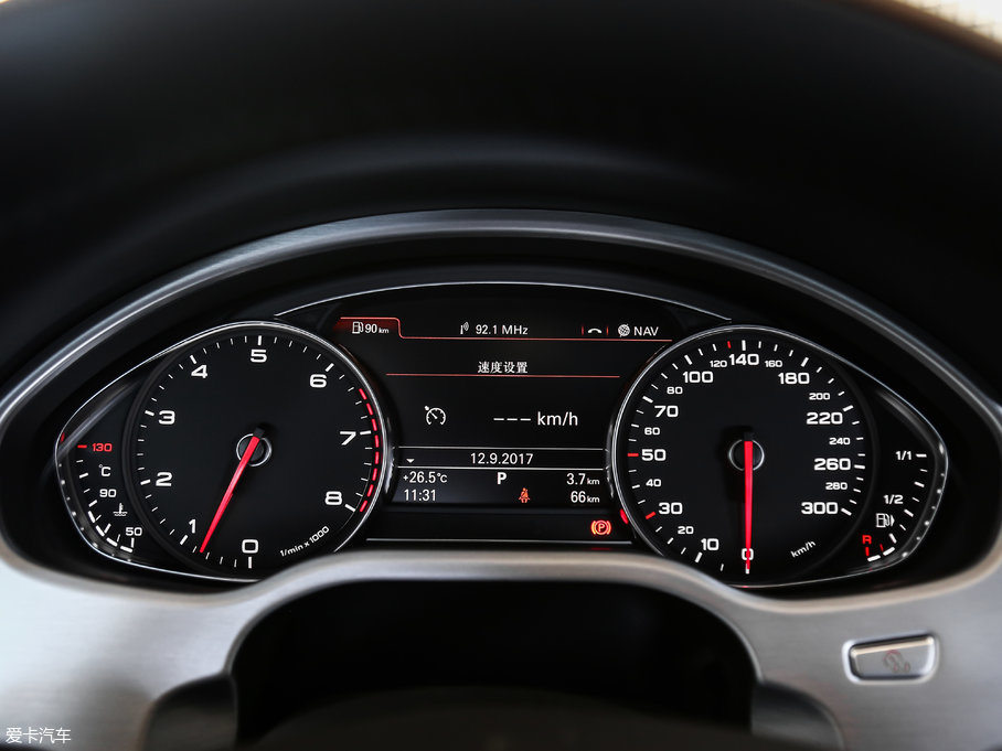 2017?yun)WA8 45 TFSI quattro I(lng)ȾӢ