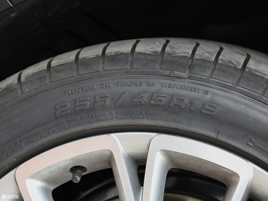 2017?yun)WA8 45 TFSI quattro A