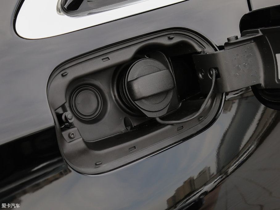 2017WA8 45 TFSI quattro A