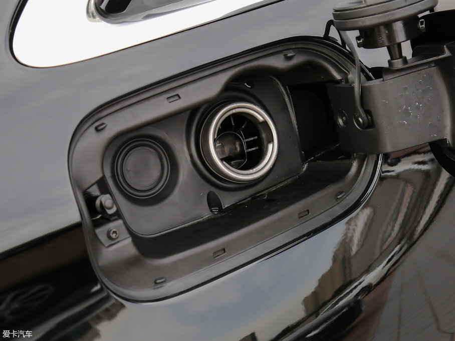 2017WA8 45 TFSI quattro A