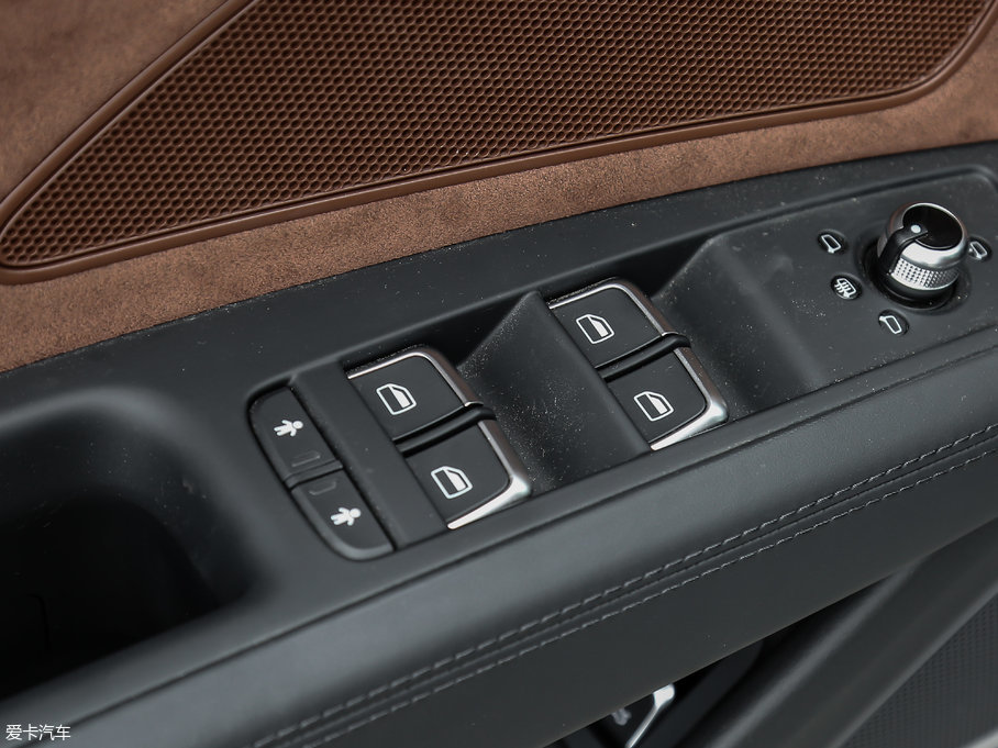 2017WA8 45 TFSI quattro A