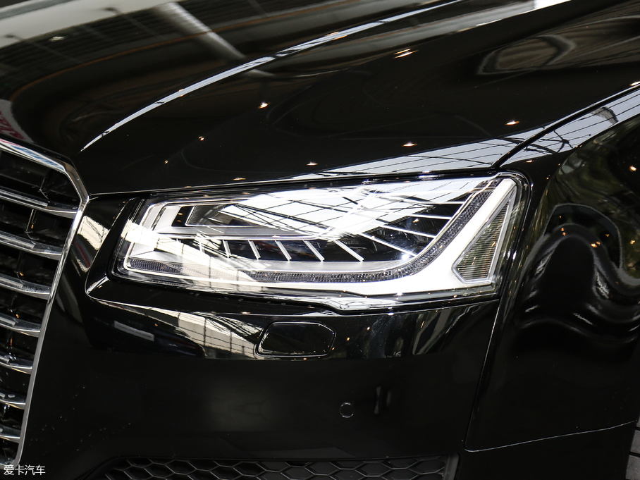 2017?yun)WA8 45 TFSI quattro ׿Խh