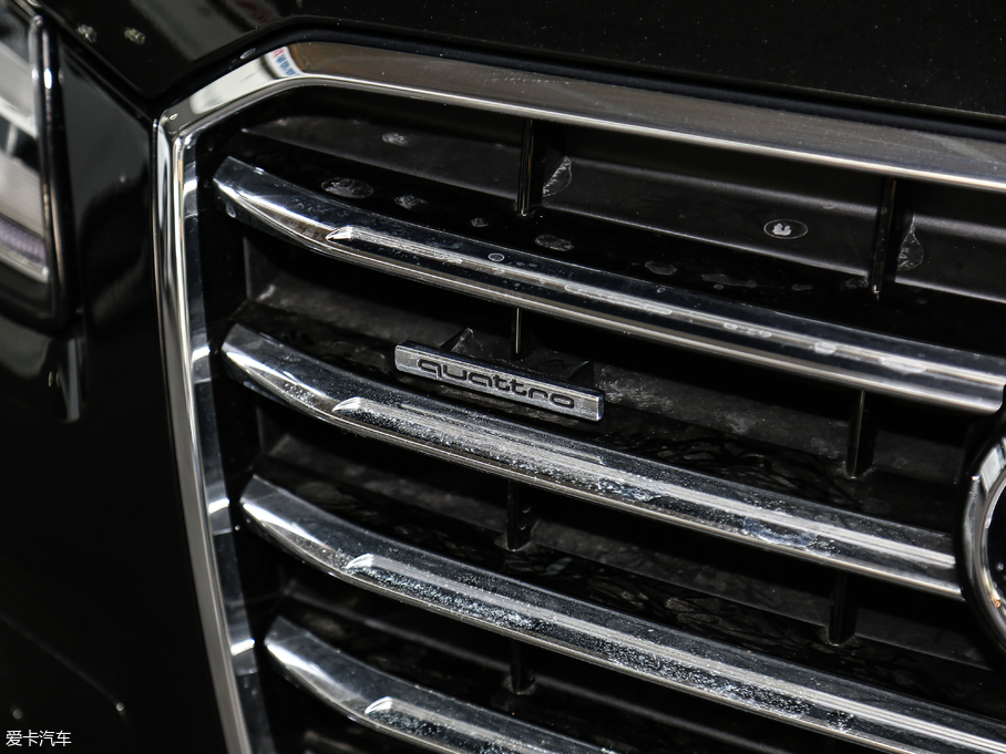 2017WA8 45 TFSI quattro ׿Խh