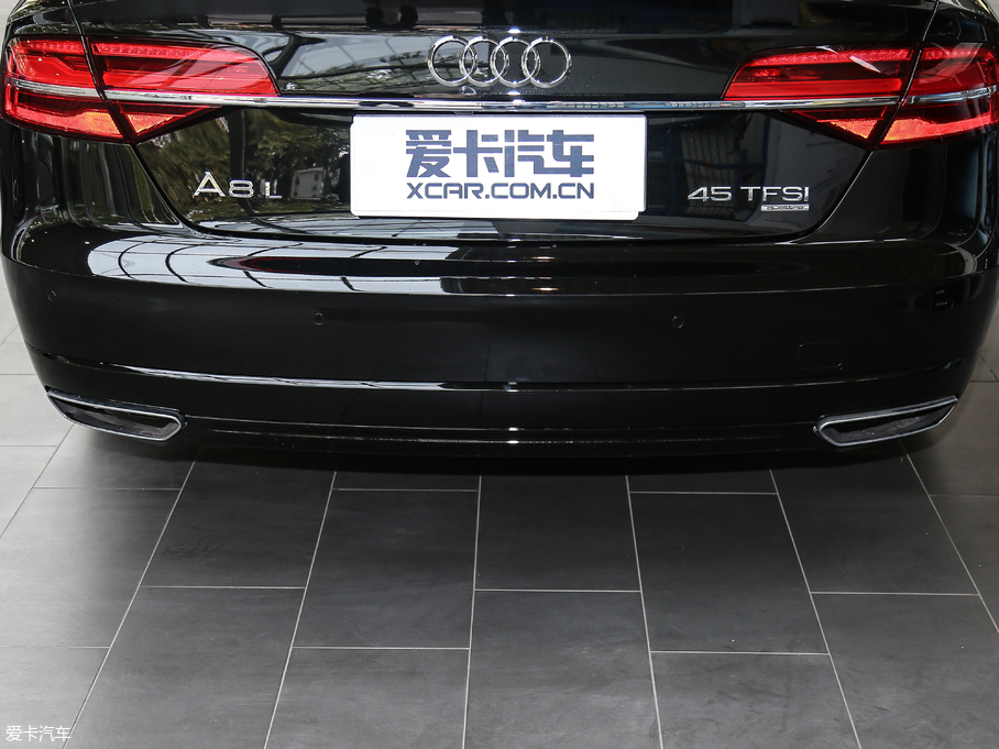 2017WA8 45 TFSI quattro ׿Խh