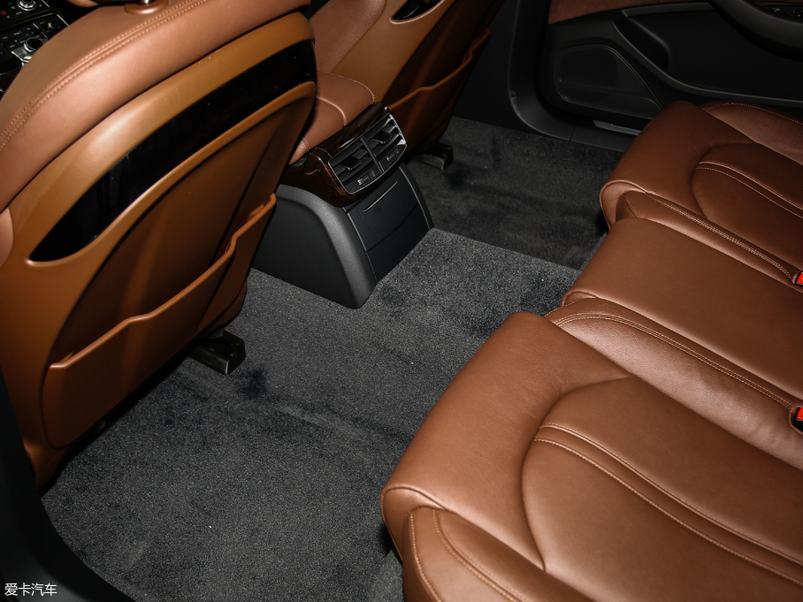 2017?yun)WA8 45 TFSI quattro ׿Խh