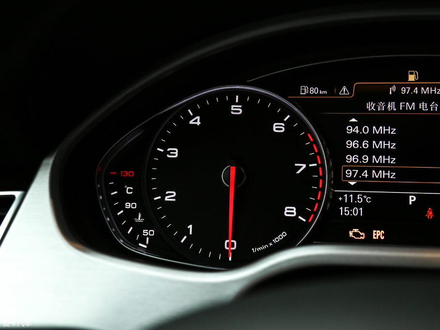 2017WA8 45 TFSI quattro ׿Խh