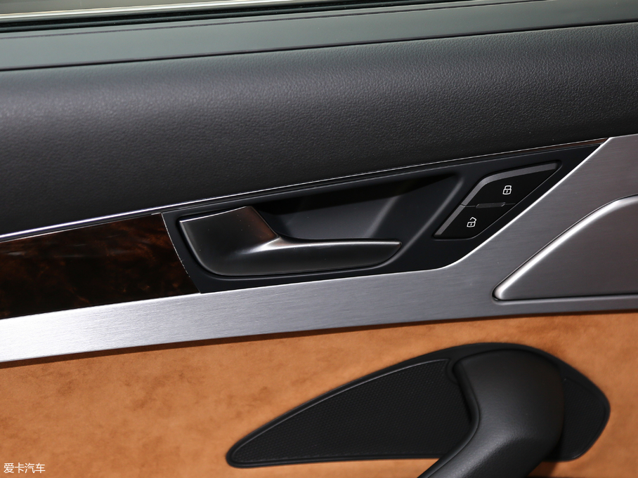 2017?yun)WA8 45 TFSI quattro ׿Խhذ