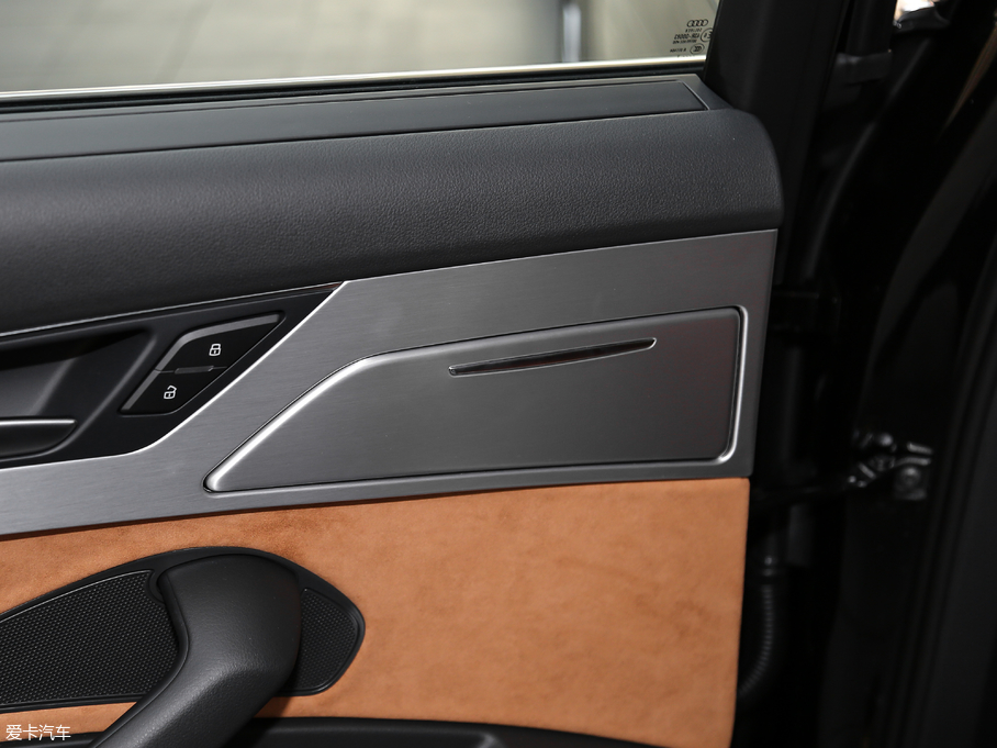 2017��W��A8 45 TFSI quattro ׿Խ���h��ذ�