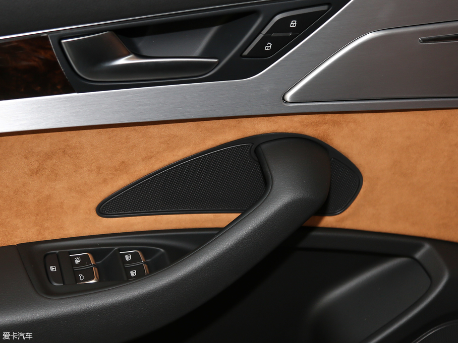 2017WA8 45 TFSI quattro ׿Խhذ