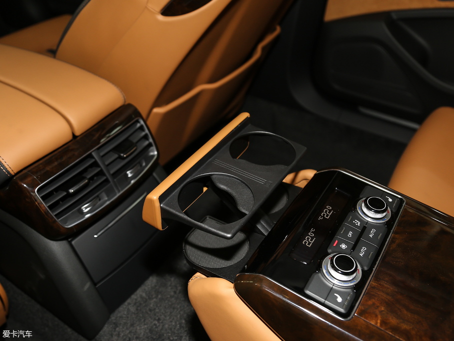 2017WA8 45 TFSI quattro ׿Խhذ