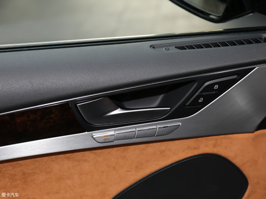 2017WA8 45 TFSI quattro ׿Խhذ