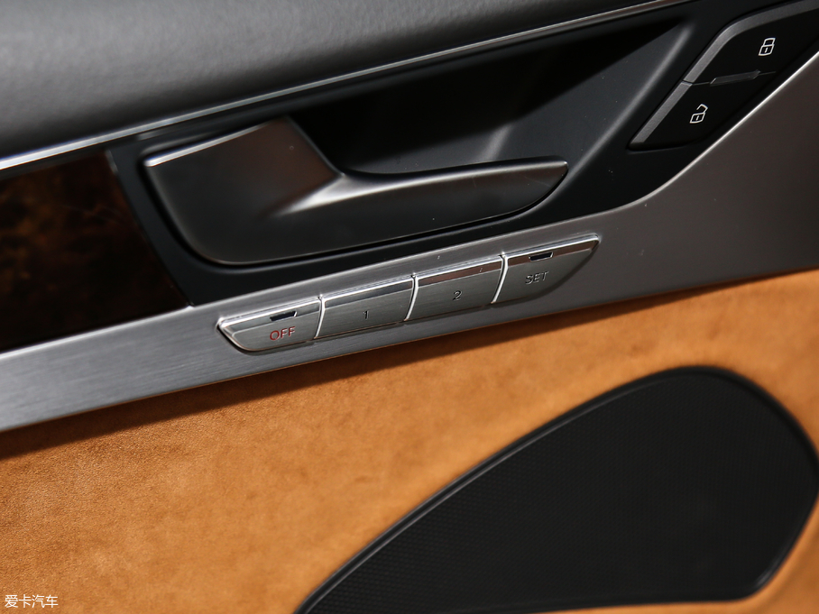 2017WA8 45 TFSI quattro ׿Խhذ