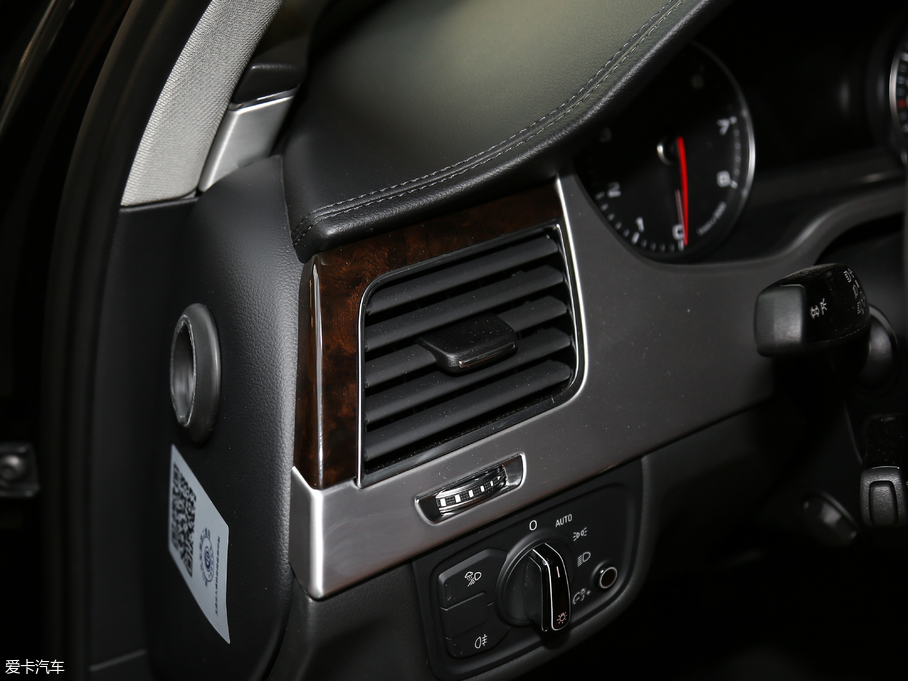 2017WA8 45 TFSI quattro ׿Խhذ