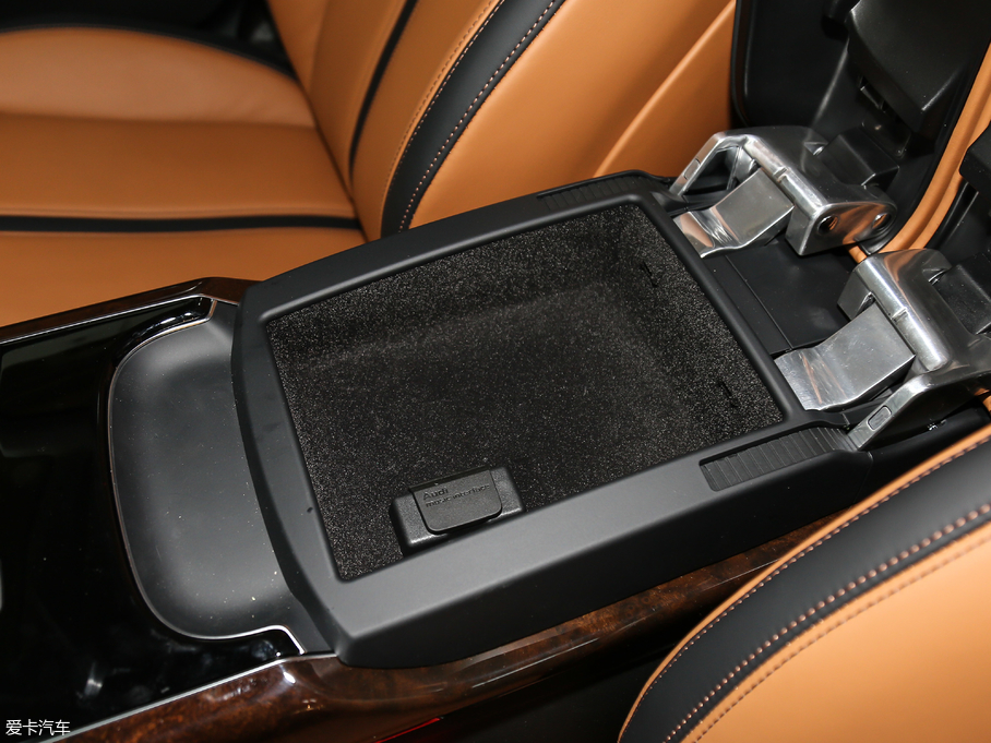 2017WA8 45 TFSI quattro ׿Խhذ