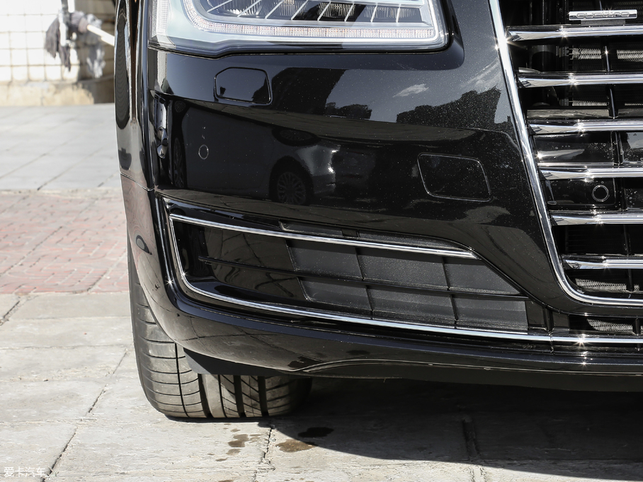 2017WA8 60 TFSI quattro A