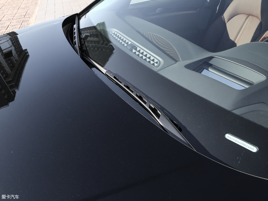 2017?yun)WA8 60 TFSI quattro A