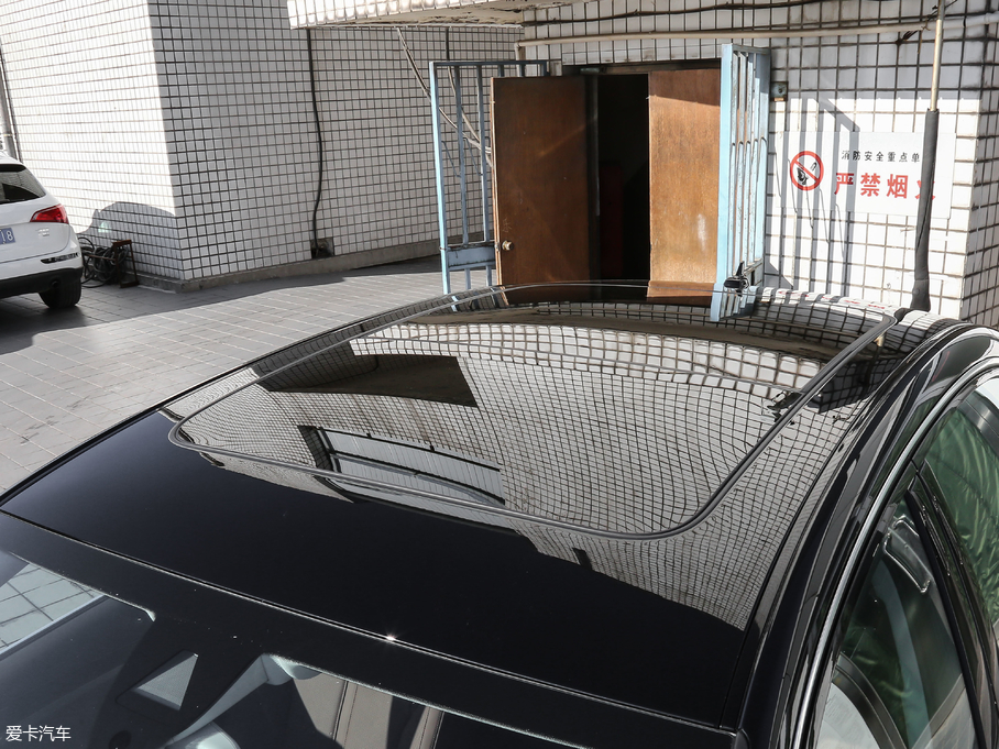 2017WA8 60 TFSI quattro A