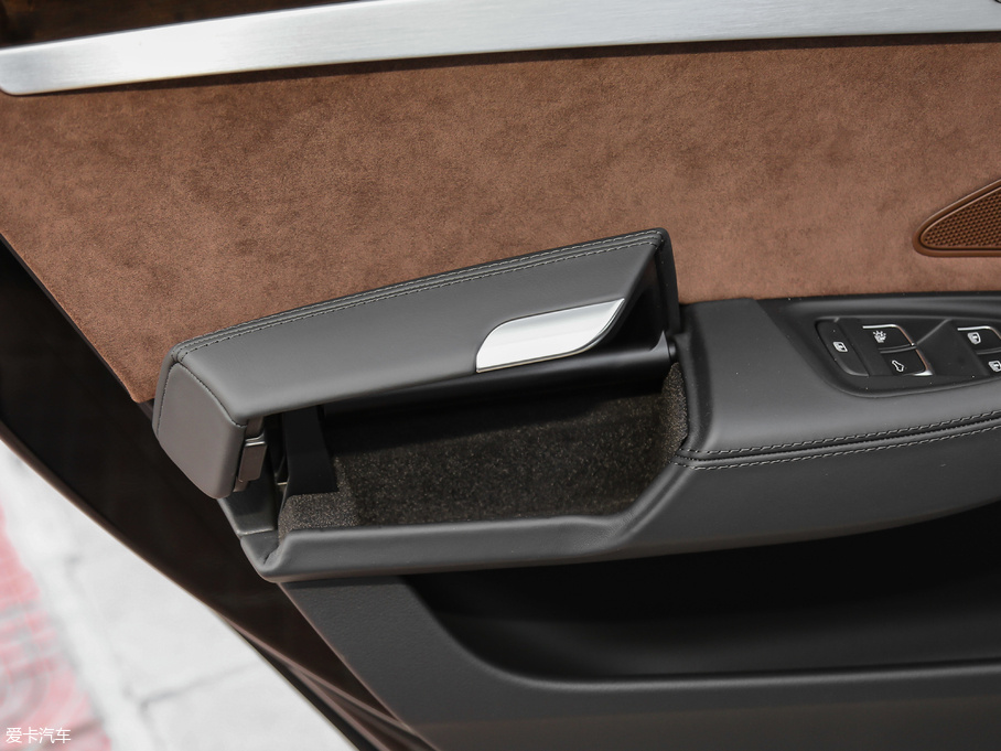 2017��W��A8 60 TFSI quattro ���A��