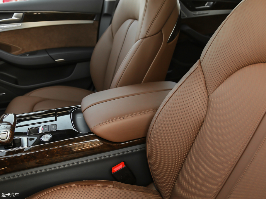 2017WA8 60 TFSI quattro A