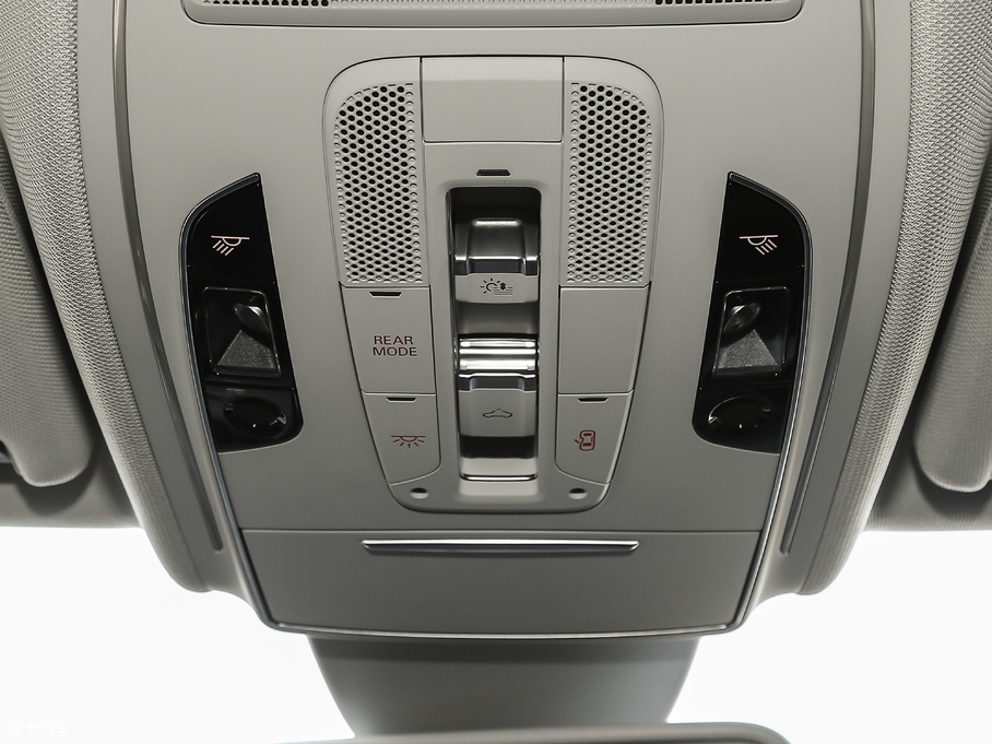 2017WA8 60 TFSI quattro A