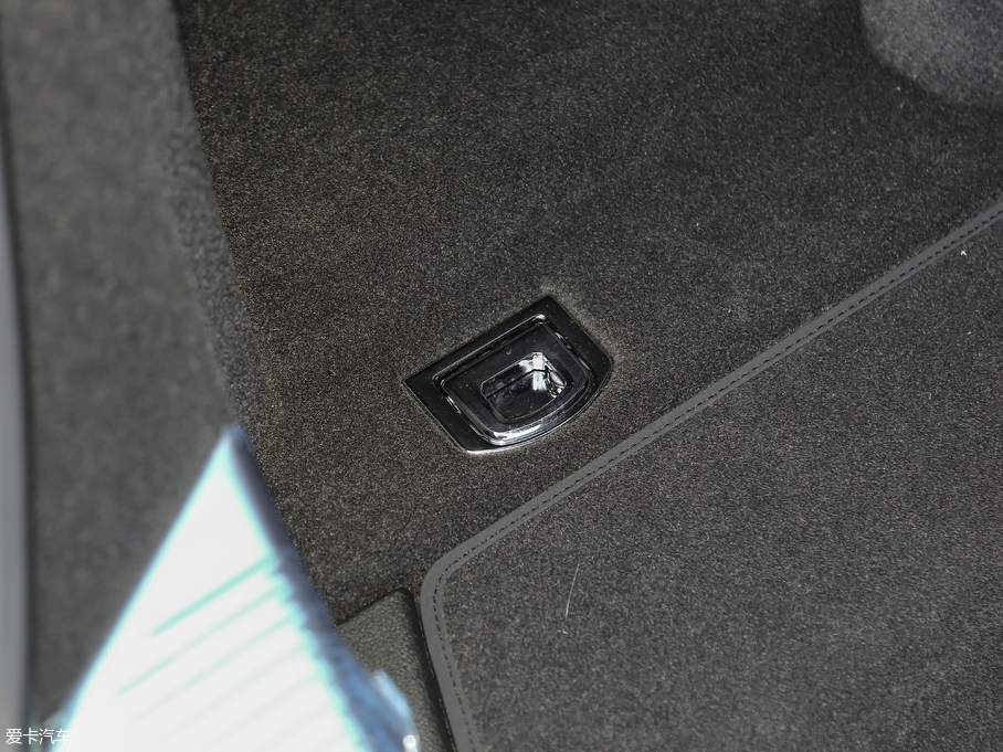 2017��W��A8 60 TFSI quattro ���A��