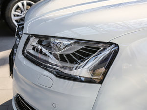 201745 TFSI quattro m ^