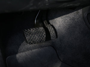 201745 TFSI quattro m п؅^