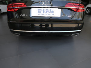2017款50 TFSI quattro 豪华型 排气管