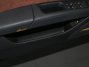 201750 TFSI quattro A ǰTg