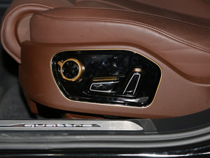 201750 TFSI quattro A {{