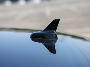 201750 TFSI quattro F ^