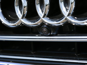 201750 TFSI quattro F ^