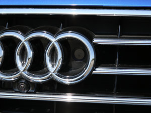 201750 TFSI quattro F ^