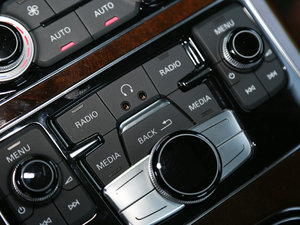 201750 TFSI quattro F g