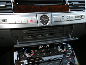 201750 TFSI quattro F п؅^