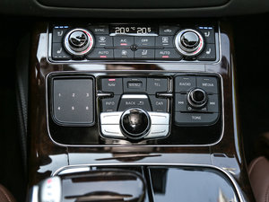 201750 TFSI quattro F {(dio)(ji)