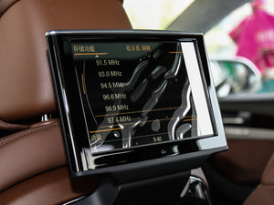 20176.3L W12 quattro Ş g