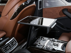 20176.3L W12 quattro Ş g