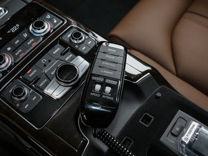 20176.3L W12 quattro Ş g