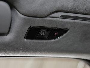 20176.3L W12 quattro Ş g