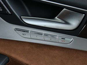 20176.3L W12 quattro Ş g