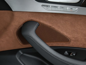 20176.3L W12 quattro Ş g