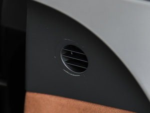 20176.3L W12 quattro Ş g